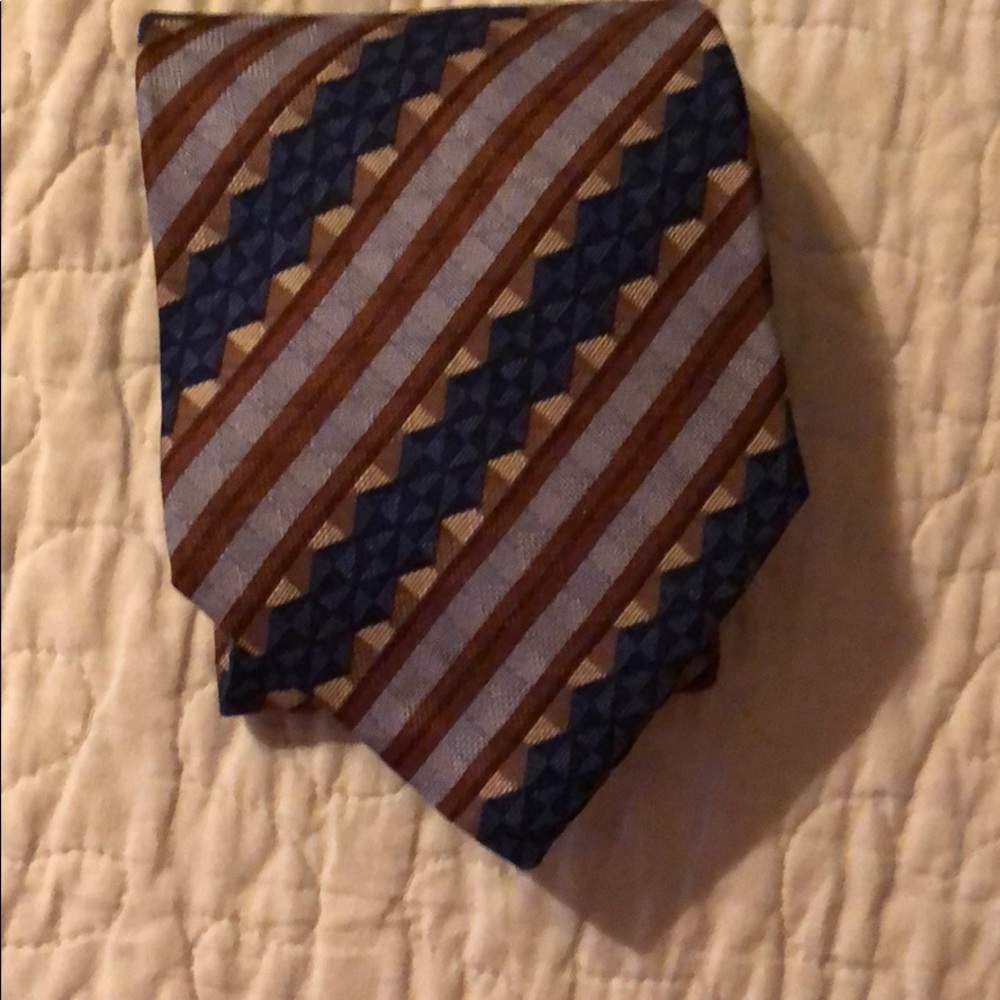 Tie